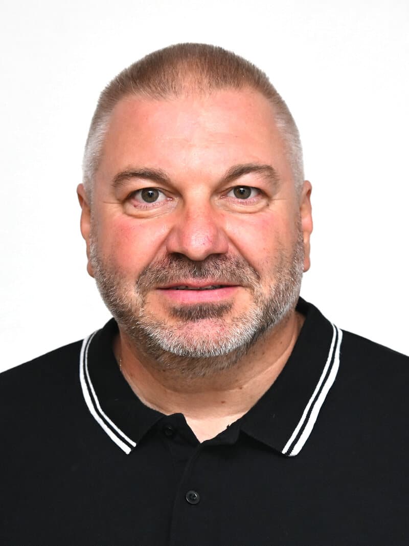 Roman Bednář